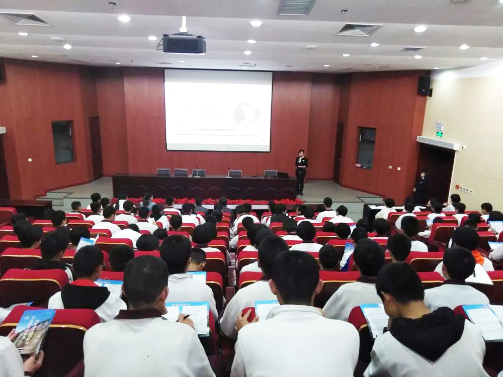 看一场红旗渠电影